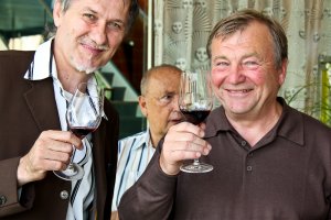 Del Fabro - kroatische Weinverkostung im Motto am Fluss